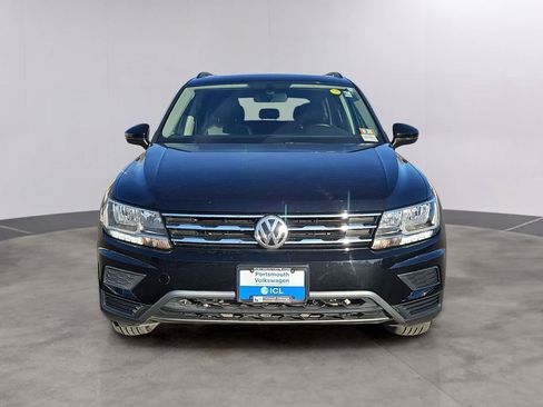 Used 2019 Volkswagen Tiguan SE w/ Panoramic Sunroof Package image 2