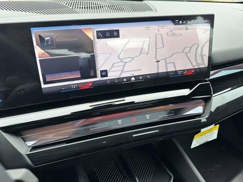 New 2026 BMW 550e xDrive w/ Executive Package image 16