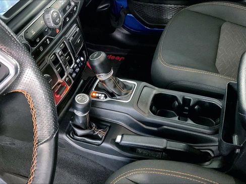 Used 2022 Jeep Gladiator Mojave w/ Trailer Tow Package image 19