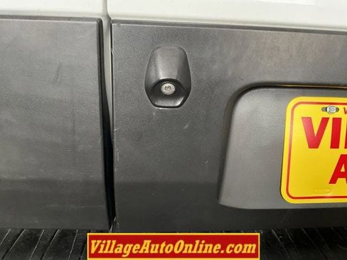 Used 2019 Ford Transit 250 130 Low Roof w/ Exterior Upgrade Package image 24
