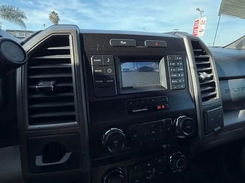 Used 2019 Ford F450 XL w/ Power Equipment Group image 12