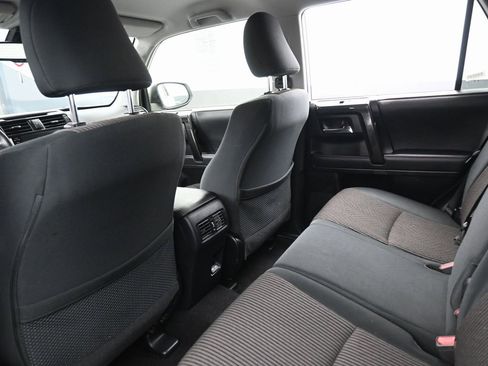 Used 2024 Toyota 4Runner TRD Off-Road image 29