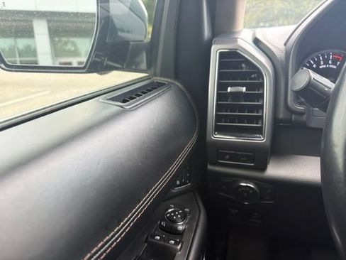 Used 2021 Ford Expedition Max Platinum RWD image 12