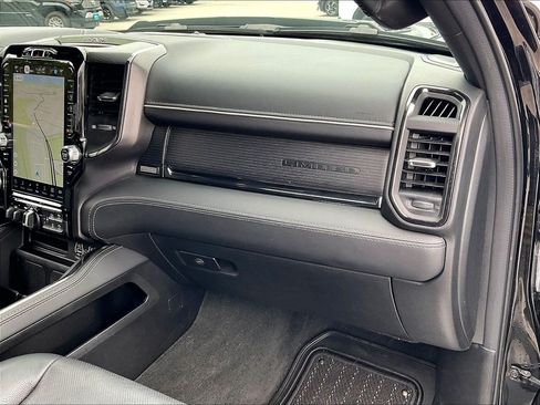 Used 2024 RAM 1500 Limited AWD/4WD image 12