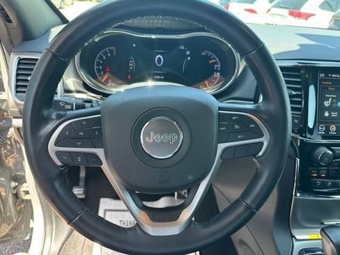 Used 2021 Jeep Grand Cherokee Laredo X AWD/4WD image 21