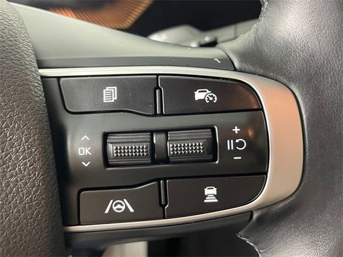 Certified 2025 Kia K5 GT-Line image 12