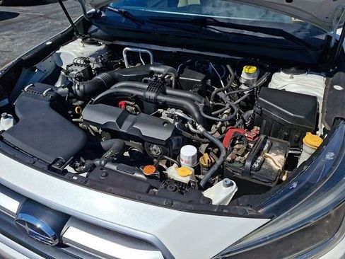 Used 2018 Subaru Outback 2.5i AWD/4WD image 31