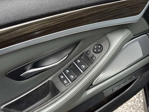 Used 2013 BMW M5 RWD image 28