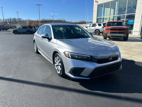 Certified 2023 Honda Civic LX image 2