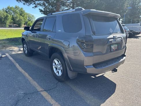 Used 2021 Toyota 4Runner SR5 AWD/4WD image 7