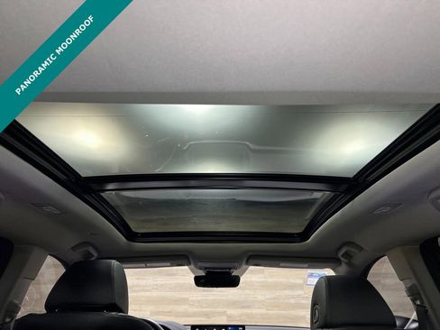 Used 2024 Acura MDX SH-AWD w/ Technology Package image 5