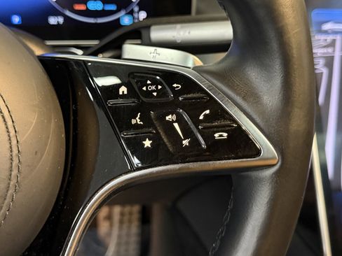 Used 2022 Mercedes-Benz S 580 S 580 image 29