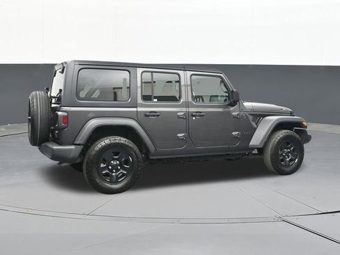 Used 2024 Jeep Wrangler Unlimited Sport AWD/4WD image 16