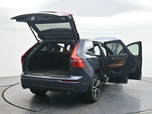 Used 2021 Volvo XC60 T5 Momentum w/ Protection Package Premier FWD image 44