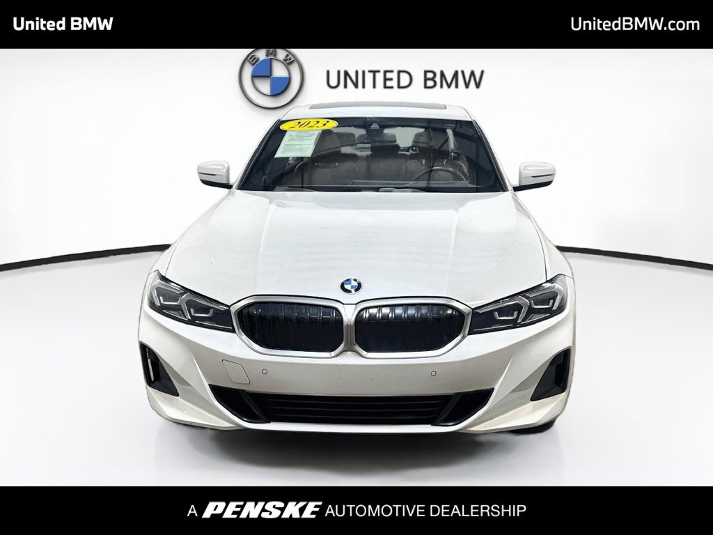 Used 2023 BMW 330i Sedan RWD image 2