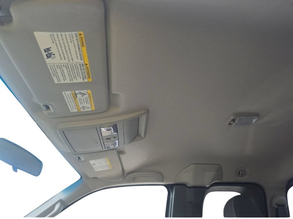 Used 2017 Nissan Frontier SV RWD image 11
