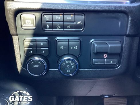 Used 2026 Chevrolet Tahoe High Country w/ Sun And Tow Package AWD/4WD image 27