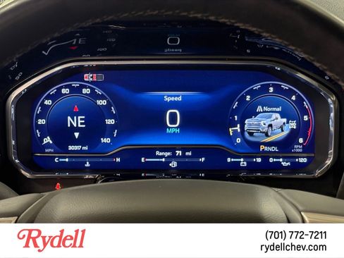 Used 2024 Chevrolet Silverado 3500 High Country w/ High Country Premium Package AWD/4WD image 14