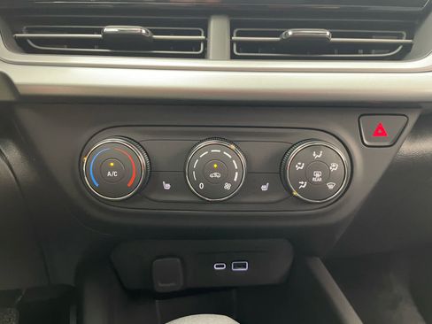 New 2026 Chevrolet Trax LS w/ LS Convenience Package FWD image 5