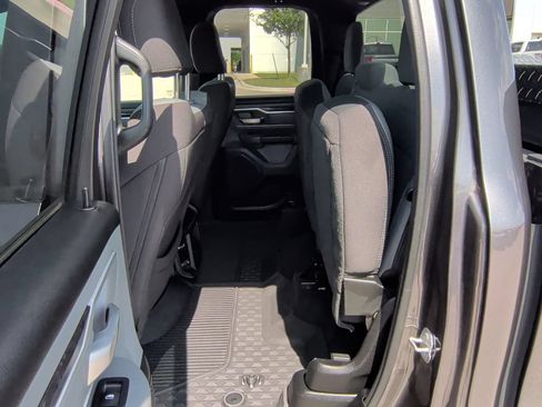 Used 2022 RAM 1500 Lone Star AWD/4WD image 34