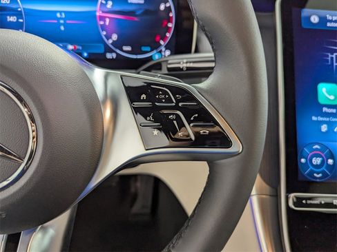 New 2026 Mercedes-Benz GLC 300 image 16