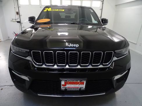Certified 2024 Jeep Grand Cherokee Limited 4xe w/ Trailer Tow Package AWD/4WD image 26