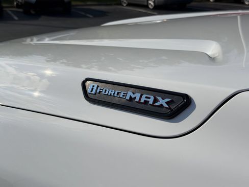 Used 2025 Toyota 4Runner Trailhunter AWD/4WD image 38