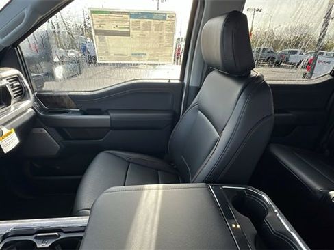New 2025 Ford F250 Lariat w/ FX4 Off-Road Package image 27