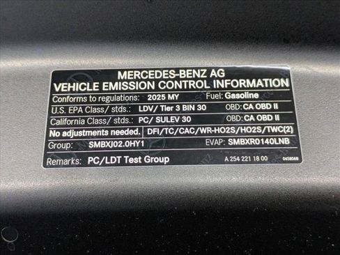 New 2025 Mercedes-Benz GLC 300 image 19