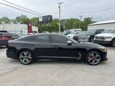 Used 2018 Kia Stinger GT AWD/4WD image 6