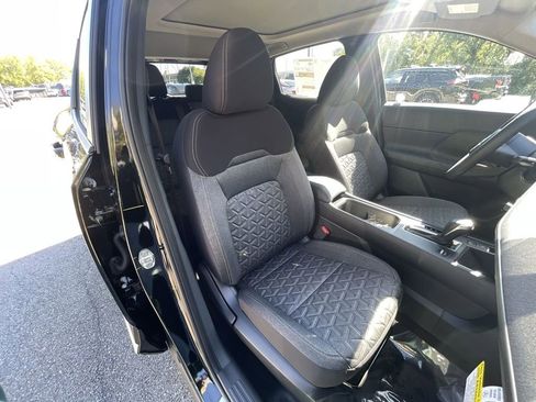 New 2026 Nissan Kicks SV w/ SV Premium Package image 19