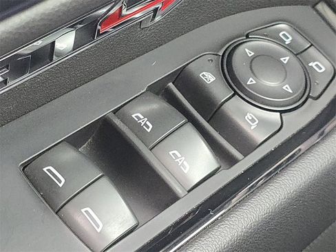 Used 2022 GMC Sierra 1500 AT4 w/ AT4 Premium Package image 28