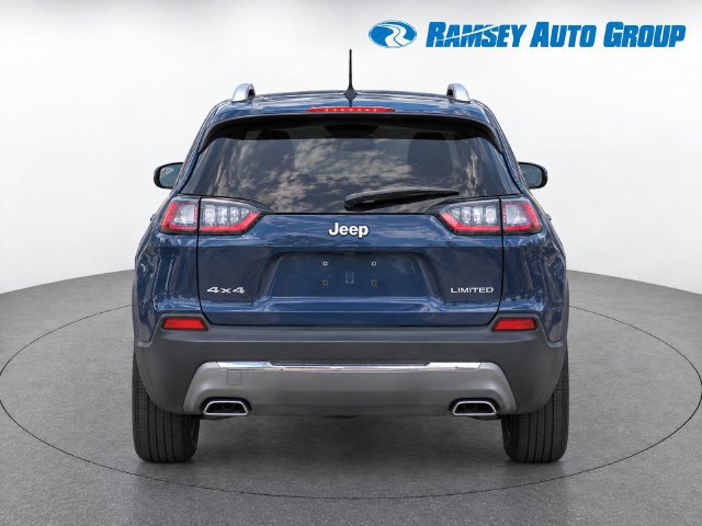 Used 2019 Jeep Cherokee Limited AWD/4WD image 7