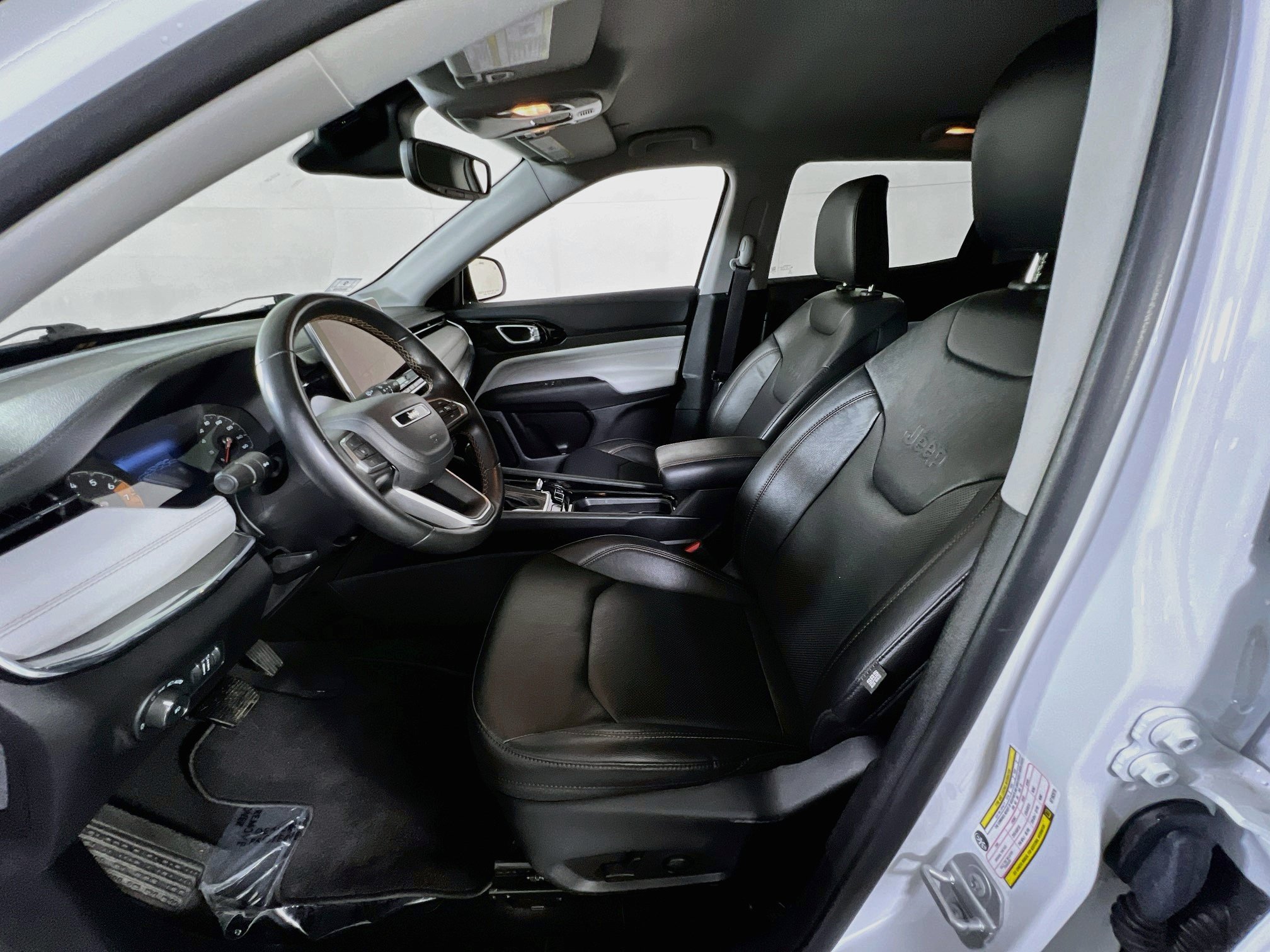Used 2022 Jeep Compass Limited AWD/4WD image 20