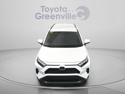 Used 2024 Toyota RAV4 XLE image 22