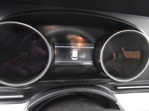 Used 2024 Kia Carnival LX image 14