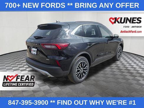 New 2026 Ford Escape SE FWD image 8