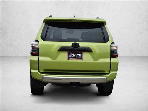 Used 2023 Toyota 4Runner TRD Off-Road Premium w/ Moonroof Package AWD/4WD image 6