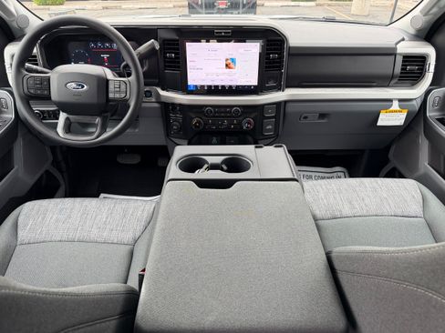 New 2026 Ford F350 XLT w/ XLT Premium Package AWD/4WD image 15