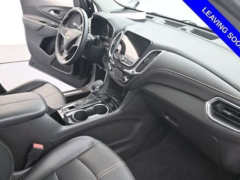 Used 2022 Chevrolet Equinox Premier FWD image 26
