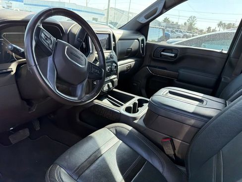 Used 2019 GMC Sierra 1500 Denali w/ Denali Ultimate Package AWD/4WD image 6