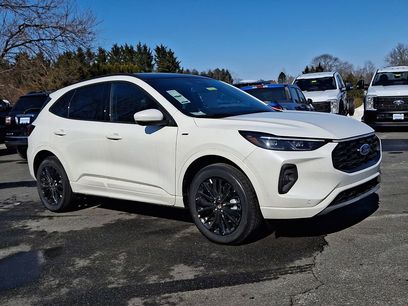 New 2025 Ford Escape ST-Line Elite w/ Premium Technology Package