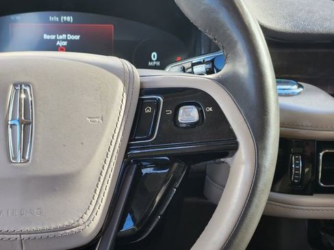 Used 2023 Lincoln Aviator Reserve w/ Equipment Group 201A image 30
