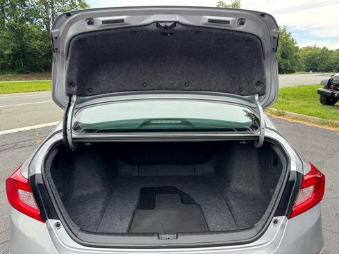 Used 2020 Honda Accord Sport image 30