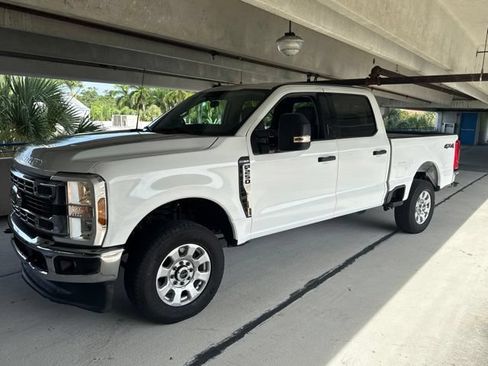 Used 2024 Ford F250 XLT AWD/4WD image 1