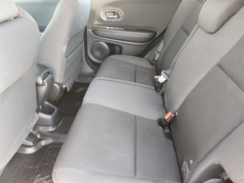 Used 2022 Honda HR-V EX image 33