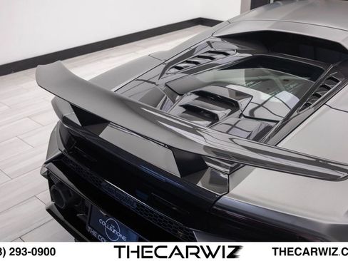 Used 2023 Lamborghini Huracan Tecnica RWD image 23