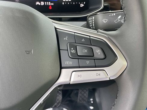 New 2026 Volkswagen Jetta SE FWD image 8