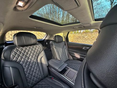 Used 2024 Genesis GV80 3.5T Prestige Signature image 16