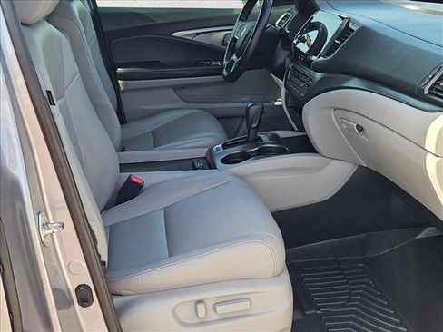 Used 2019 Honda Pilot EX-L image 23